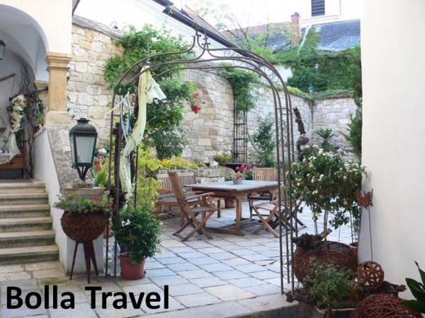 Bolla_Travel73.jpg
