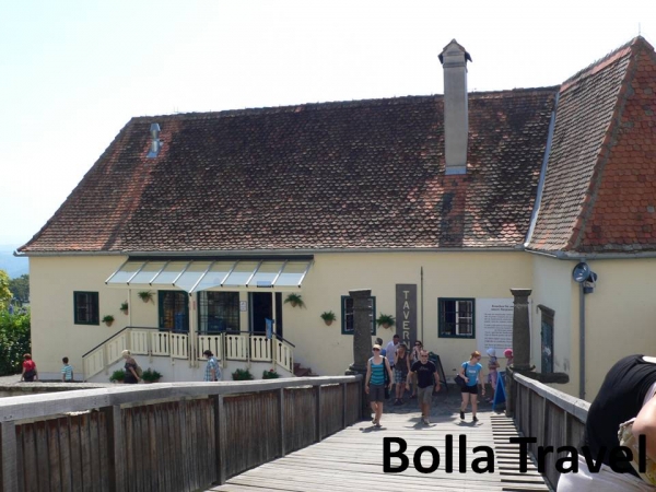 Bolla_Travel57.jpg