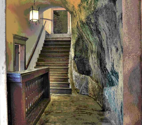 castle_inside.jpg