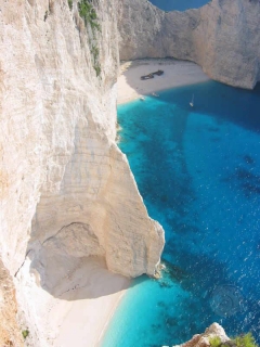 moPhoto1368_zante_navagio.jpg